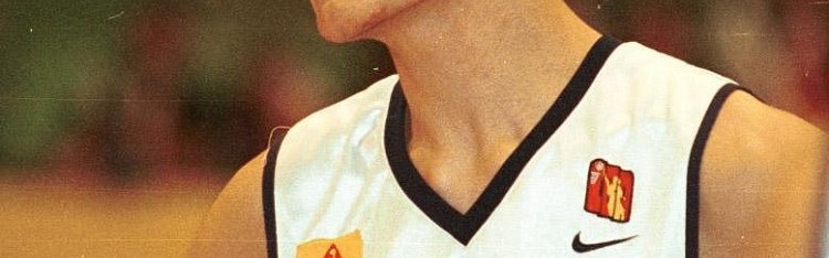 AG体育-2002年的今天：姚明季后赛砍35分24板大号两双 率领上海击败吉林